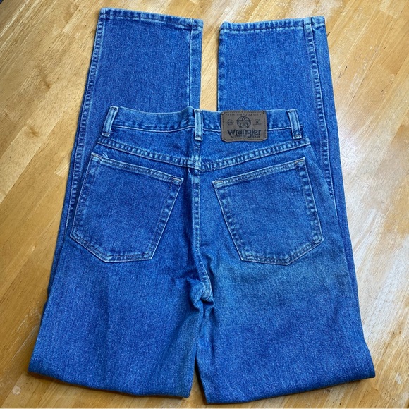 Vintage Wrangler Jeans in medium wash, great vintage condition - Picture 6 of 8